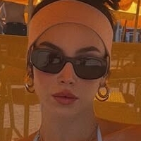 chesca Naken