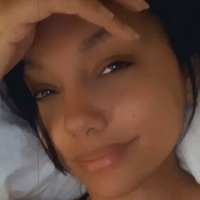 Chian Reynolds Naken