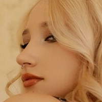 chloe_banny Naken