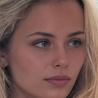 Chloe Hamilton23 Naken