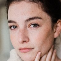 Chloe Howcroft Naken