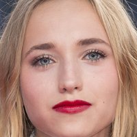Chloe Jouannet Naken