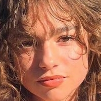 Chloe Reynolds Naken