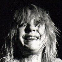 Christa Leem Naken