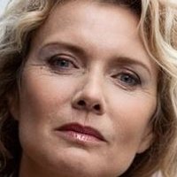 Christiane Jean Naken