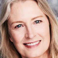 Christine Kellogg-Darrin Naken