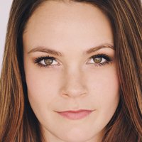 Claire Adams Naken
