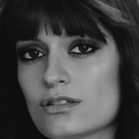 Clara Luciani Naken