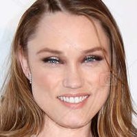 Clare Grant Naken