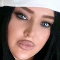 Claudia Rivier Naken