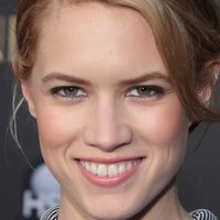 Cody Horn Naken