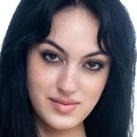 Corinna F Naken