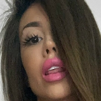 crislauren Naken