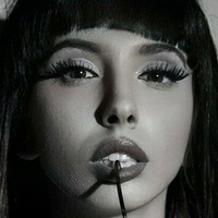Cristina Maria Naken