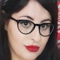curvygeekfree Naken