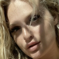 Daisy Delacroix Naken