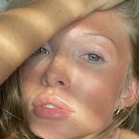 dakotaaaa Naken
