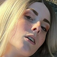 Damania Naken