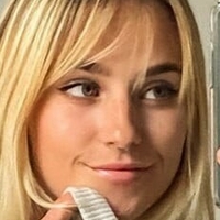Dani Fae Naken