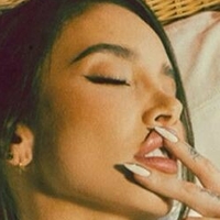 Daniela Cardenas R Naken