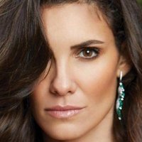 Daniela Ruah Naken