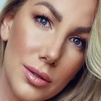 Danielle Maye Naken