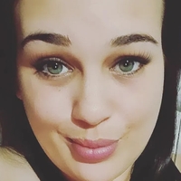 Debzlouise Naken