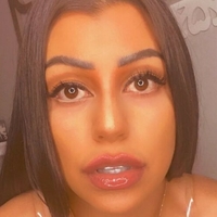 Délice Nadia Naken