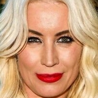 Denise Van Oulten Naken