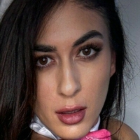 desi.does Naken