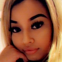 Desssyyy Naken