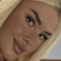 Deutsche Annika Naken