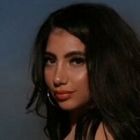 Deyana Mounira Naken