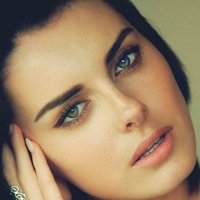 Diana Georgie Naken