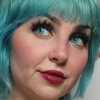 Diskussion: Geena aka Alientrashkitty Naken