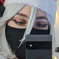 Dollyliney Naken
