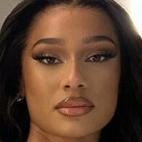 Donna Lamarque Naken