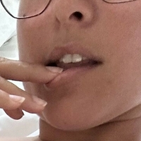 Dot_Dot_Dot Naken