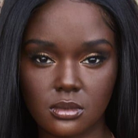 Duckie Thot Naken