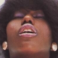 Ebony Ayes Naken