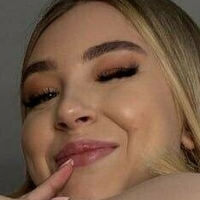 egirlclara Naken