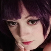 eihatrice Naken