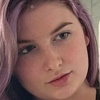 Eliana Rose Naken