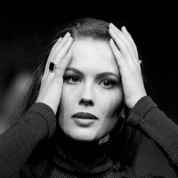 Elin Klinga Naken