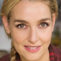 Elise Tielrooy Naken