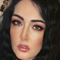 Eliza Lust Naken
