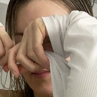 Elizabeth88 Naken