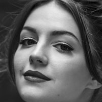 Ella Hunt Naken
