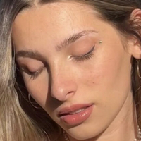 Ella Netzer Naken