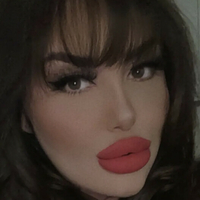 ElleHutchx Naken